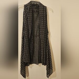 Kaktus Black and White Patterned Vest